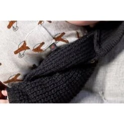 Strickjacke Mit Kapuze In Grau -Kleidung Geschäft feetje strickjacke mit kapuze in grau 4